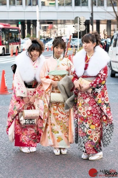 Kimono-Coming-of-Age-Day-Japan-14-026-7891-600x900