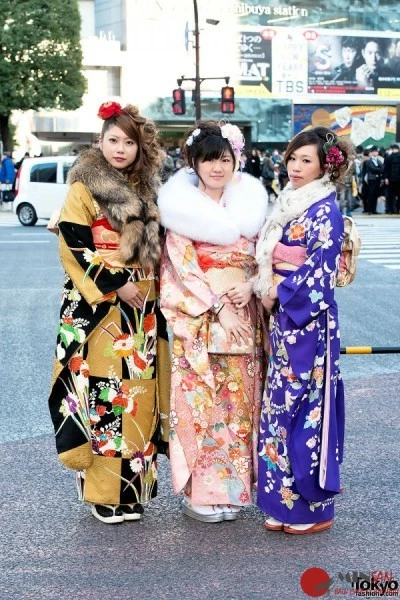 Kimono-Coming-of-Age-Day-Japan-14-046-7982-600x900