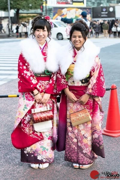 Kimono-Coming-of-Age-Day-Japan-14-053-8068-600x900