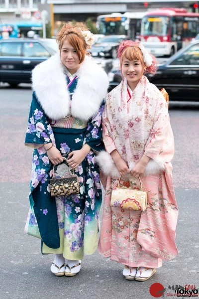 Kimono-Coming-of-Age-Day-Japan-14-070-8161-600x900